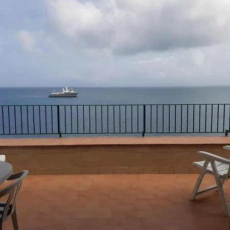 Punta Nera 4*