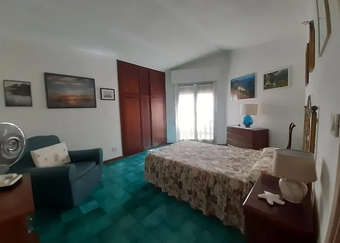 Hotel Punta Nera